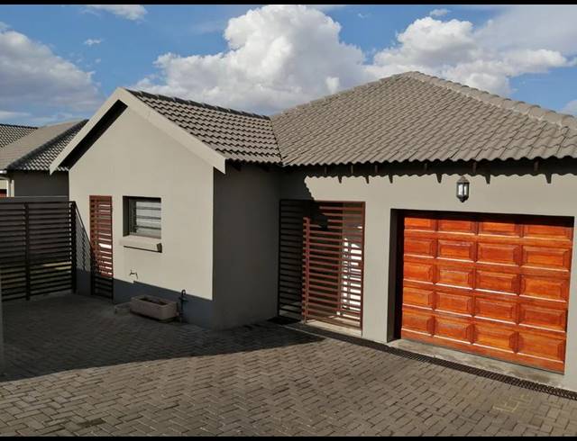 3 BEDROOM PROPERTY TO RENT IN BUCCLEUCH